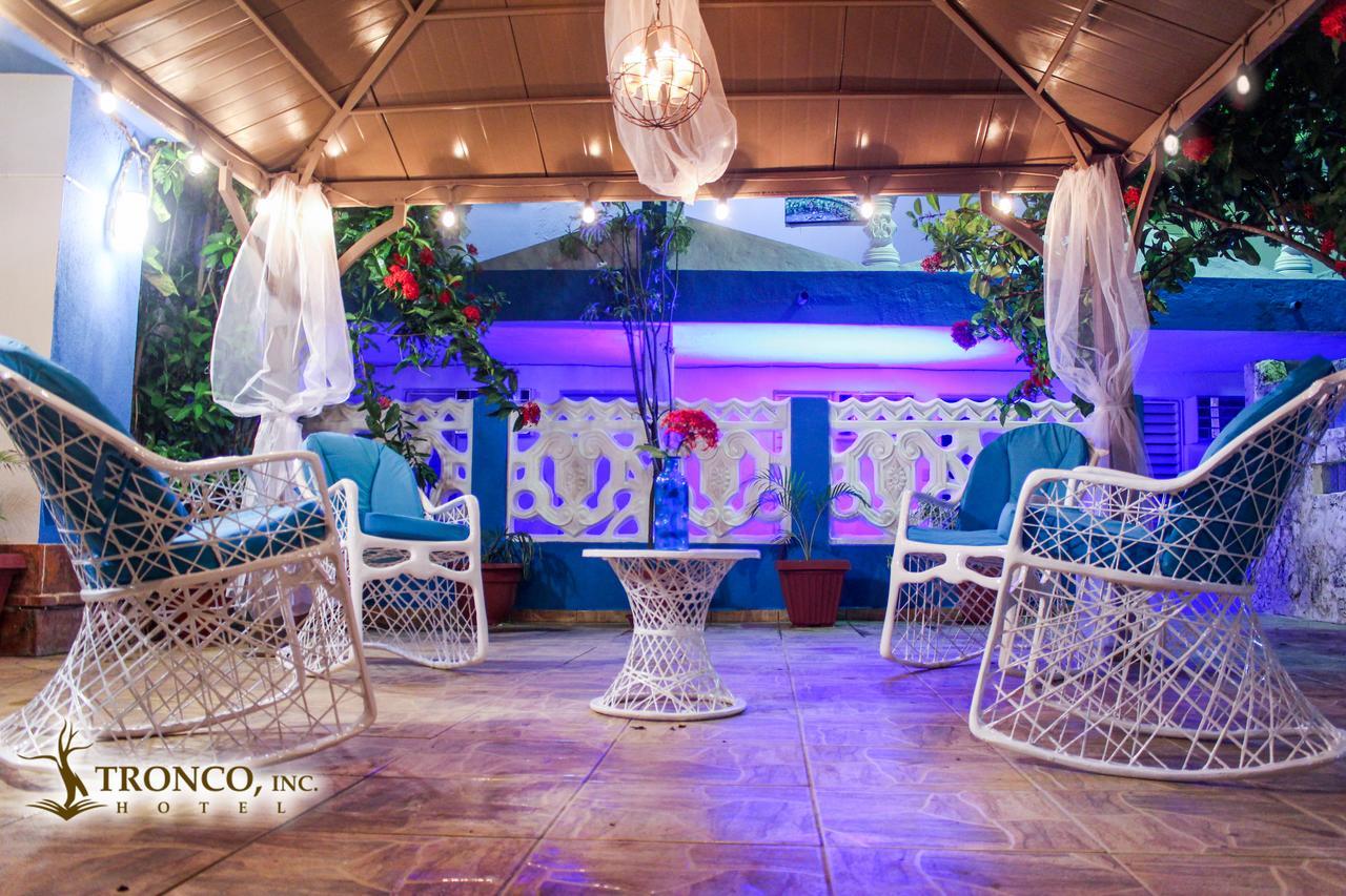 Hotel El Tronco Inc Boca Chica Bagian luar foto